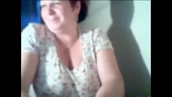 Seasoned Woman Flaunts Her Bosom On Webcam-Part 2