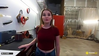 Mechanic Enjoys Roadside Encounter With Busty Blonde In Exchange For Repairs