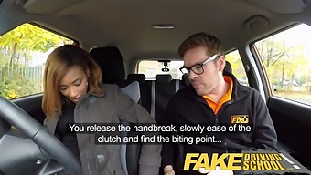 African-American Teen Gets A Free Driving Lesson With A Creampie